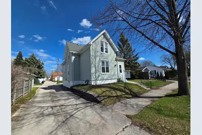 2317 S 9th St, Sheboygan, WI 53081 - Photo 25
