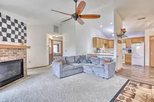 N43W32907 Rasmus Rd, Nashotah, WI 53058 - Photo 7