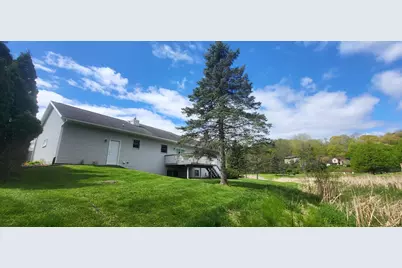 1907  Evenson Dr, Onalaska, WI 54650 - Photo 25