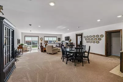 6706  Conservancy Plz #17, DeForest, WI 53532 - Photo 45