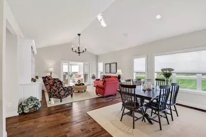 6706  Conservancy Plz #17, DeForest, WI 53532 - Photo 17