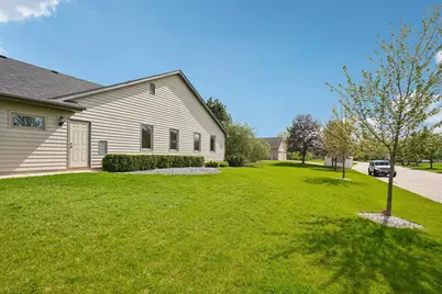 8108  East Ridge Dr, Pleasant Prairie, WI 53158 - Photo 47