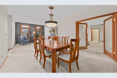 14220 W North Oak Blvd, New Berlin, WI 53151 - Photo 7