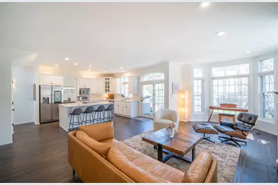 824 E Glen Ave, Whitefish Bay, WI 53217 - Photo 15