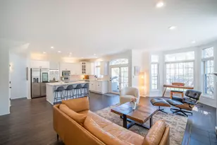 824 E Glen Ave, Whitefish Bay, WI 53217 - Photo 15