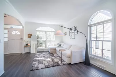 824 E Glen Ave, Whitefish Bay, WI 53217 - Photo 7