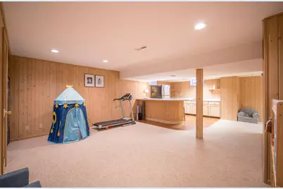 824 E Glen Ave, Whitefish Bay, WI 53217 - Photo 31