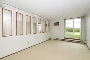 8749 N 72nd St, Milwaukee, WI 53223 - Photo 15