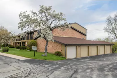 8749 N 72nd St #2, Milwaukee, WI 53223 - Photo 37