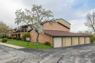 8749 N 72nd St, Milwaukee, WI 53223 - Photo 37