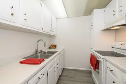 8749 N 72nd St #2, Milwaukee, WI 53223 - Photo 11