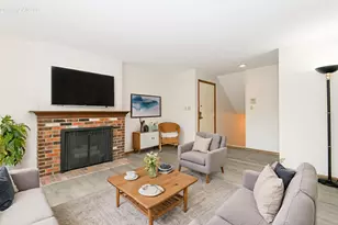 8749 N 72nd St, Milwaukee, WI 53223 - Photo 5