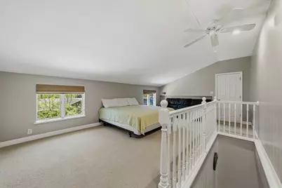 821  Van Slyke Dr, Fontana, WI 53125 - Photo 17