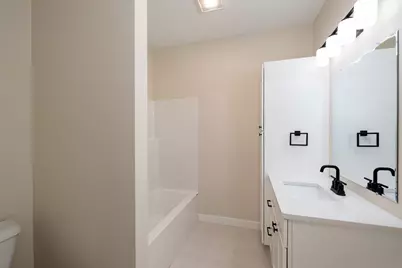 717  Tamarack Trl, Holmen, WI 54636 - Photo 17