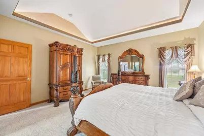 238 E Redding Cir, Belgium, WI 53004 - Photo 15