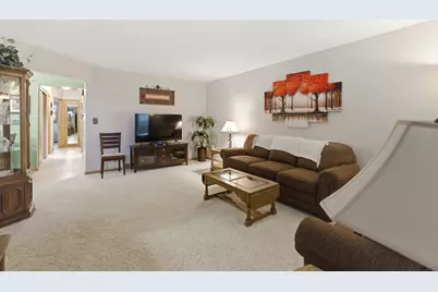 4961 S 24th St, Milwaukee, WI 53221 - Photo 3