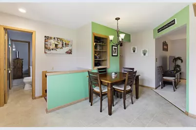 4961 S 24th St, Milwaukee, WI 53221 - Photo 11