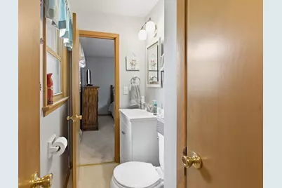 4961 S 24th St, Milwaukee, WI 53221 - Photo 15