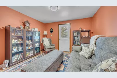 2211 N 37th St, Sheboygan, WI 53083 - Photo 13