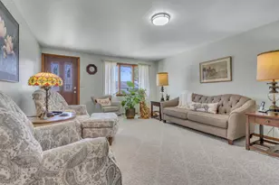 2211 N 37th St, Sheboygan, WI 53083 - Photo 3