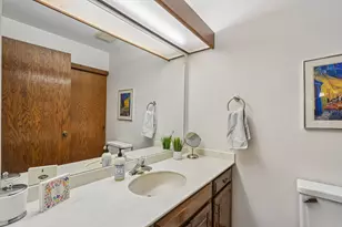 2101 W Good Hope Rd, Glendale, WI 53209 - Photo 13