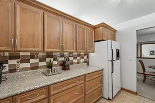 2101 W Good Hope Rd, Glendale, WI 53209 - Photo 11