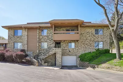 2101 W Good Hope Rd #210, Glendale, WI 53209 - Photo 21