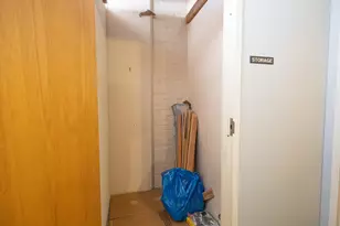 234 E Reservoir Ave, Milwaukee, WI 53212 - Photo 19