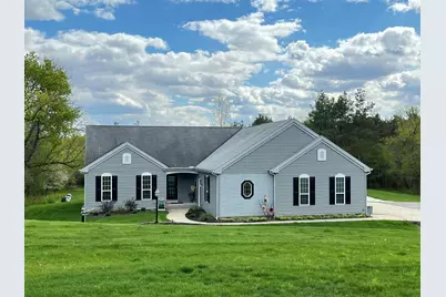 10155 W Oakwood Rd, Franklin, WI 53132 - Photo 31