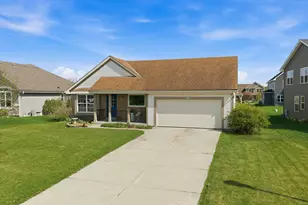 3837 Scenic Way, Racine, WI 53126 - Photo 35