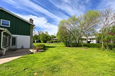 6093  Thornapple Dr, Greendale, WI 53129 - Photo 31