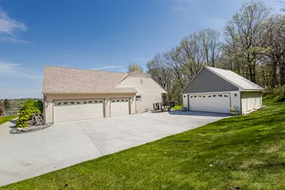 20805 W Windsor Dr, New Berlin, WI 53146 - Photo 73