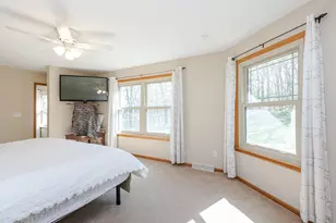 20805 W Windsor Dr, New Berlin, WI 53146 - Photo 27