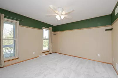 20805 W Windsor Dr, New Berlin, WI 53146 - Photo 37