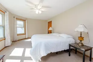 20805 W Windsor Dr, New Berlin, WI 53146 - Photo 25