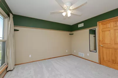 20805 W Windsor Dr, New Berlin, WI 53146 - Photo 39
