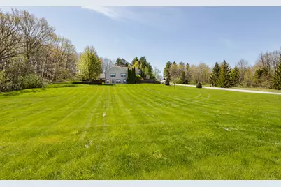 20805 W Windsor Dr, New Berlin, WI 53146 - Photo 77