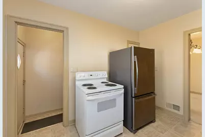 1112  Grandad Ter, La Crosse, WI 54601 - Photo 13