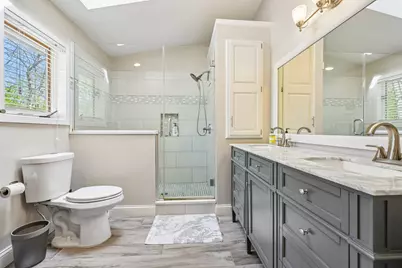 S45W25740  Red Oak Ct, Waukesha, WI 53189 - Photo 17