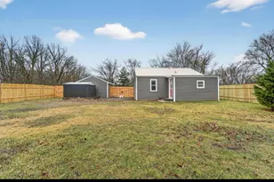 31204 71st St, Salem Lakes, WI 53168 - Photo 15