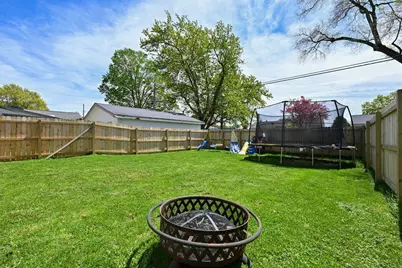 121 W Washington Ave, Hartford, WI 53027 - Photo 25