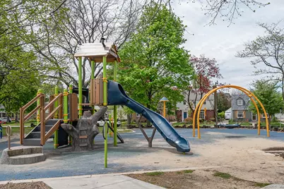 2941 N 72 St, Milwaukee, WI 53210 - Photo 37
