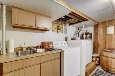 1970 S 75th St, West Allis, WI 53219 - Photo 25