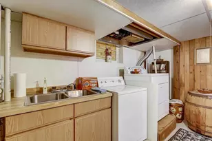 1970 S 75th St, West Allis, WI 53219 - Photo 25