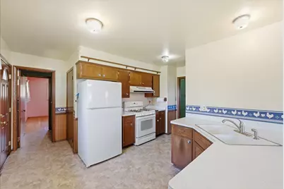 1402  State  60 Hwy, Jackson, WI 53037 - Photo 7