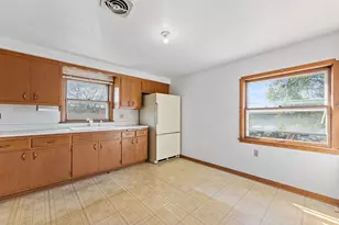 3842 S 77th St, Milwaukee, WI 53220 - Photo 13