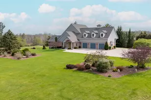 7636 Fairway Ln, Farmington, WI 53090 - Photo 13