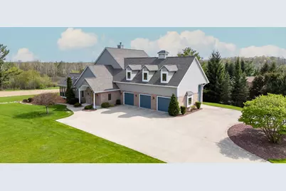 7636  Fairway Ln, Farmington, WI 53090 - Photo 1