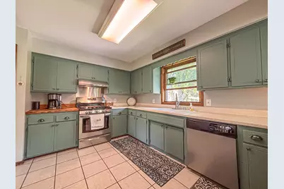 797  Circle Dr, Hustisford, WI 53034 - Photo 11