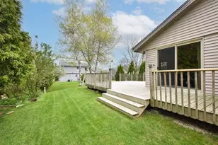 W154N7712 Pheasant Ln, Menomonee Falls, WI 53051 - Photo 23